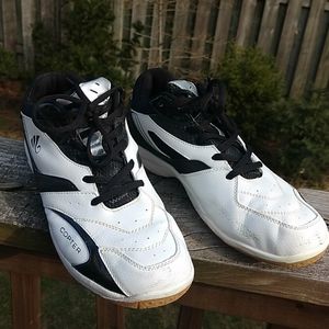 Copter court shoes size 9